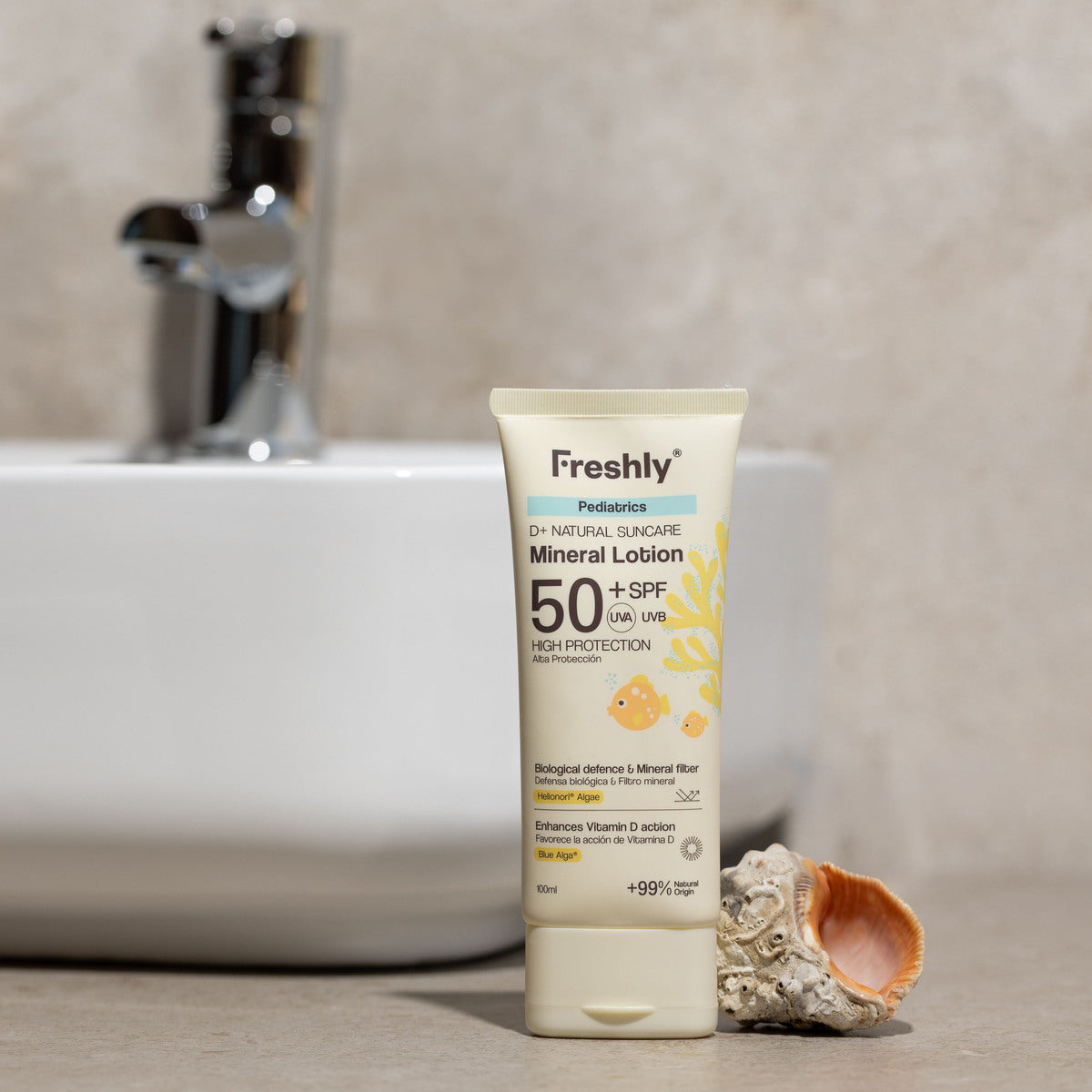 Pediatrics D+ Natural Suncare Mineral Lotion SPF50 Freshly Cosmetics 100 ml