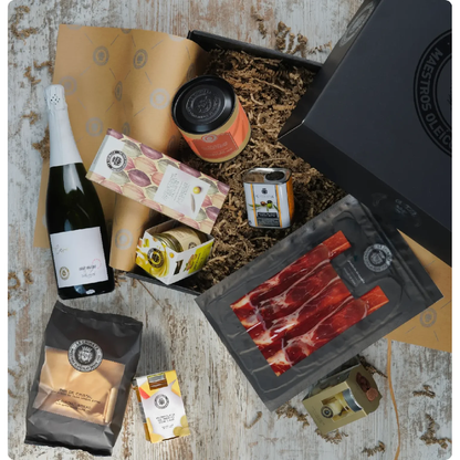 Geschenkkorb XL speziell für Brunch La Chinata mit 9 Produkten.