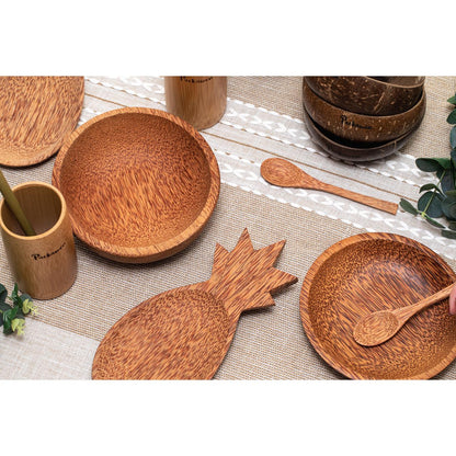 Pineapple-shaped coconut wood plate 25 x 11 cm