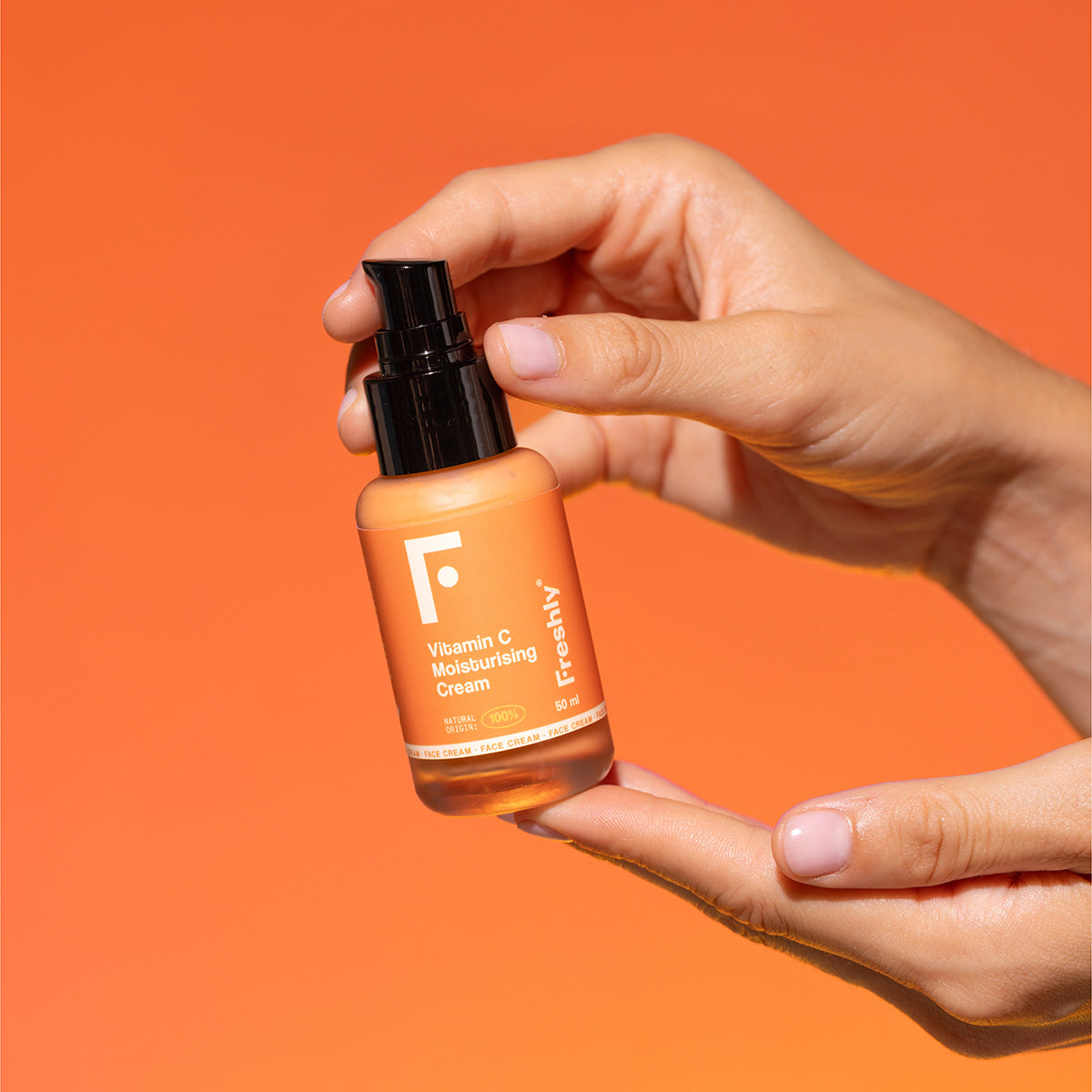 Crema idratante alla vitamina C Freshly Cosmetics 50 ml