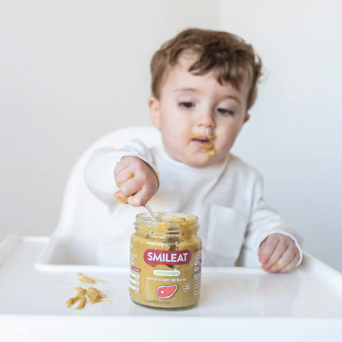 12-pack burkar med ekologisk kalvkött och grönsaker +6 månader Smileat 230 g