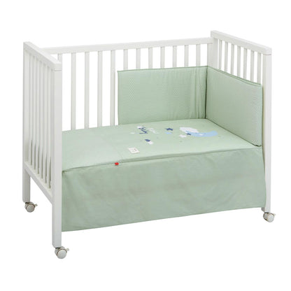 Set van sprei + beschermhoes voor wieg van BE 60x120 cm. verschillende kleuren Lion krijt